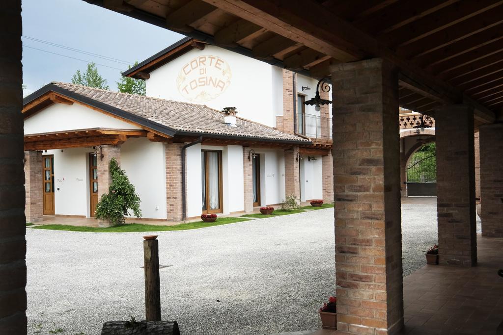 Corte Di Tosina Monzambano Eksteriør bilde